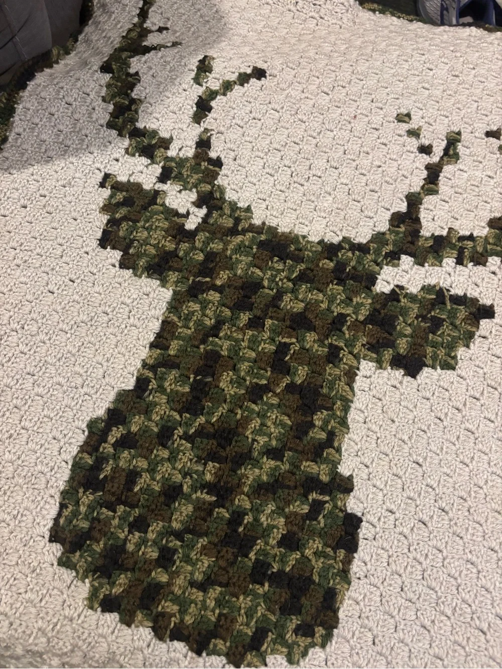 Cream Throw Blanket with Green Deer Head Accent - Home Accents